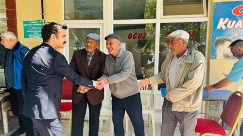 Kaymakamımız Sn. Muhammet ÇINARKA, esnaf ve vatandaşlarımızla bayramlaştı