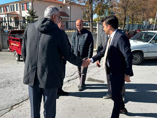 Kaymakamımız Sn. Muhammet ÇINARKA, Pazar Mahallesi Muhtarı Sn. Harun ŞEN tarafından verilen hayır yemeğine katıldı.